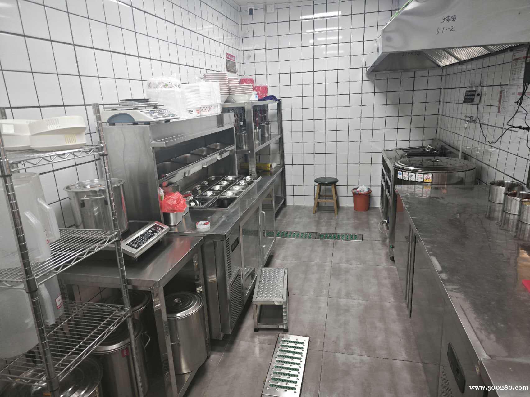 招聘后廚雜工收銀員等