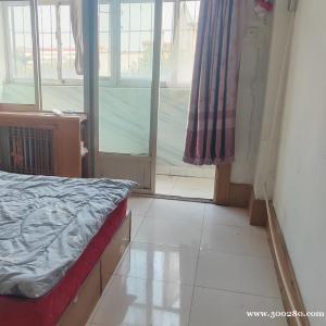 新興西里大51型3樓1100有鑰匙門口近