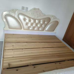 1.8*2米雙人床200元自提