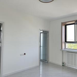 創(chuàng)業(yè)北里三樓68型精裝33萬議