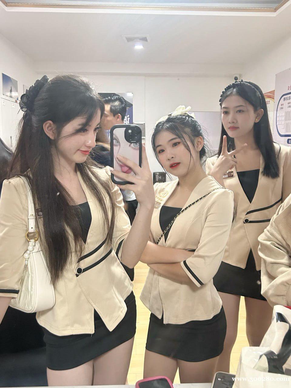 騰龍公司會(huì)員賬號(hào)登錄以及注冊(cè)官方網(wǎng)址TL11618.com 騰龍公司會(huì)員賬號(hào)登錄以及注冊(cè)官方網(wǎng)址TL11618.com